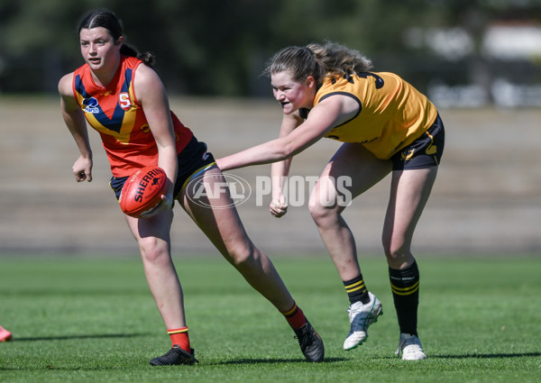 Marsh AFL Championships U18 Girls 2024 - South Australia v Western Australia - A-53338989