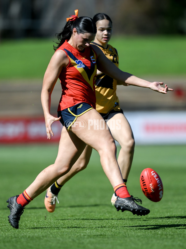 Marsh AFL Championships U18 Girls 2024 - South Australia v Western Australia - A-53343180