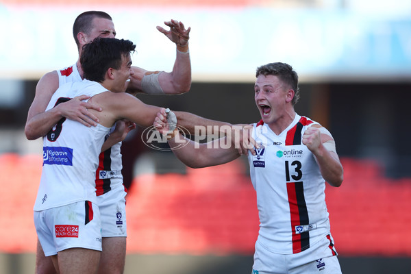 VFL 2024 Wildcard Round - Gold Coast v Frankston - A-53347625