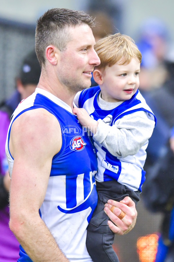 AFL 2024 Round 24 - Hawthorn v North Melbourne - A-53350482