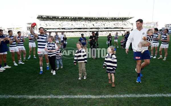 AFL 2024 Round 24 - Geelong v West Coast - A-53353609