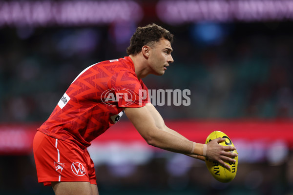 AFL 2024 Round 24 - Sydney v Adelaide - A-53358563