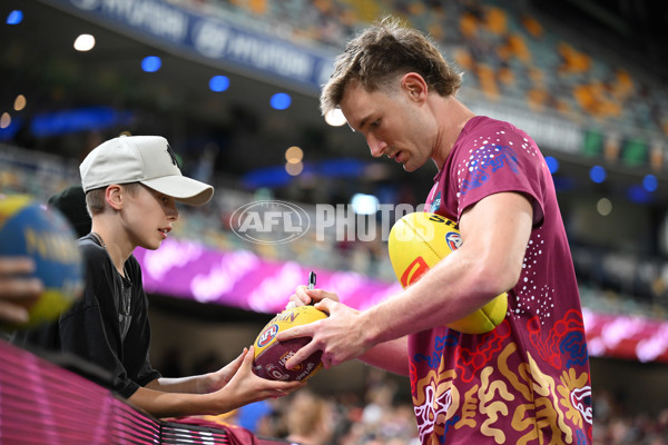 AFL 2024 Round 24 - Brisbane v Essendon - A-53359252