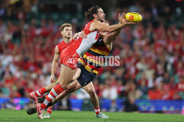 AFL 2024 Round 24 - Sydney v Adelaide - A-53373514