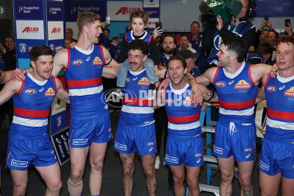 AFL 2024 Round 24 - Western Bulldogs v GWS - A-53389675