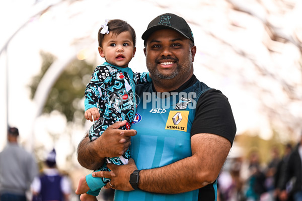 AFL 2024 Round 24 - Fremantle v Port Adelaide - A-53395009