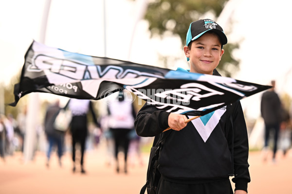 AFL 2024 Round 24 - Fremantle v Port Adelaide - A-53395010