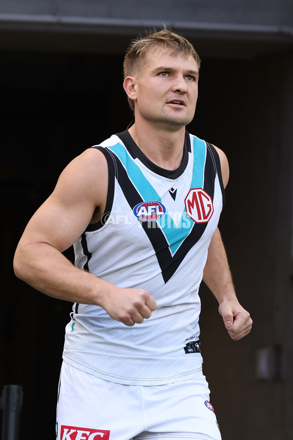 AFL 2024 Round 24 - Fremantle v Port Adelaide - A-53397631