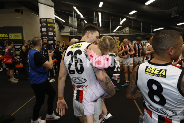 AFL 2024 Round 24 - Carlton v St Kilda - A-53397681