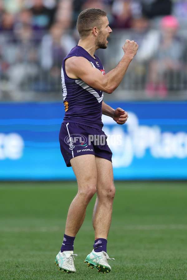 AFL 2024 Round 24 - Fremantle v Port Adelaide - A-53399740