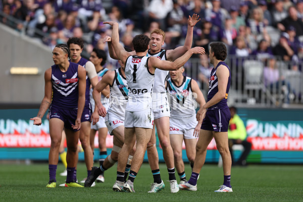 AFL 2024 Round 24 - Fremantle v Port Adelaide - A-53399744