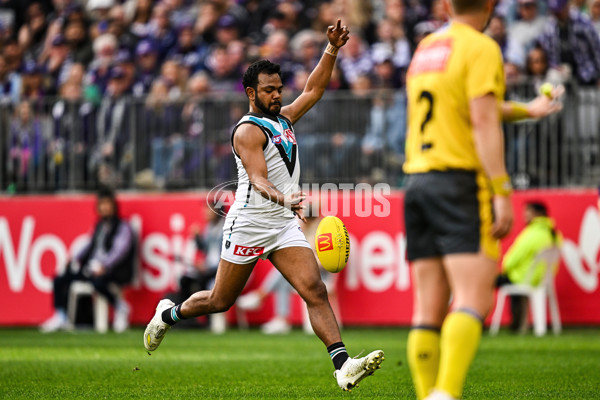 AFL 2024 Round 24 - Fremantle v Port Adelaide - A-53402574