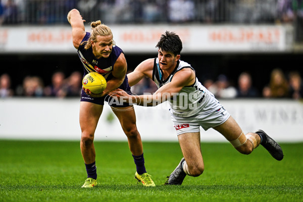 AFL 2024 Round 24 - Fremantle v Port Adelaide - A-53402616