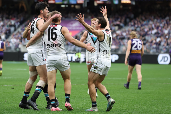 AFL 2024 Round 24 - Fremantle v Port Adelaide - A-53405871