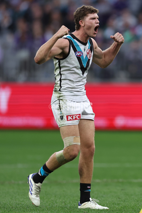 AFL 2024 Round 24 - Fremantle v Port Adelaide - A-53405905