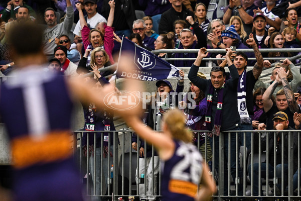 AFL 2024 Round 24 - Fremantle v Port Adelaide - A-53407184
