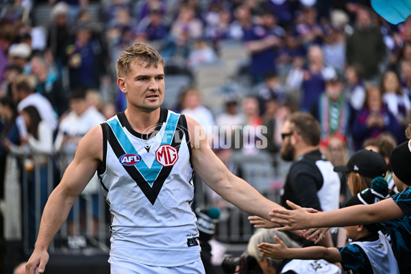 AFL 2024 Round 24 - Fremantle v Port Adelaide - A-53407238