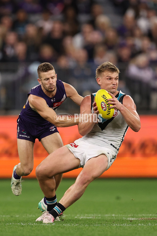 AFL 2024 Round 24 - Fremantle v Port Adelaide - A-53413230