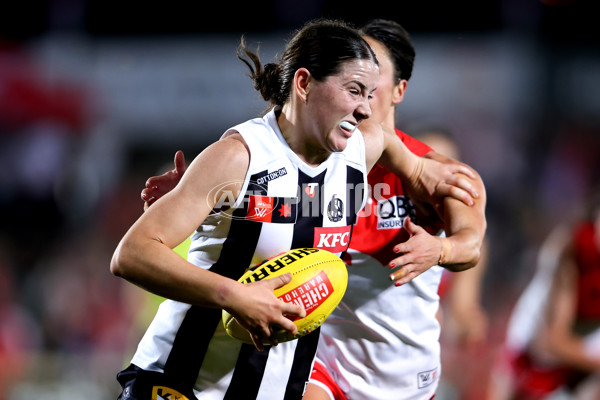 AFLW 2024 Round 01 - Sydney v Collingwood - A-53544701