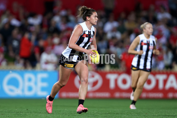 AFLW 2024 Round 01 - Sydney v Collingwood - A-53544774