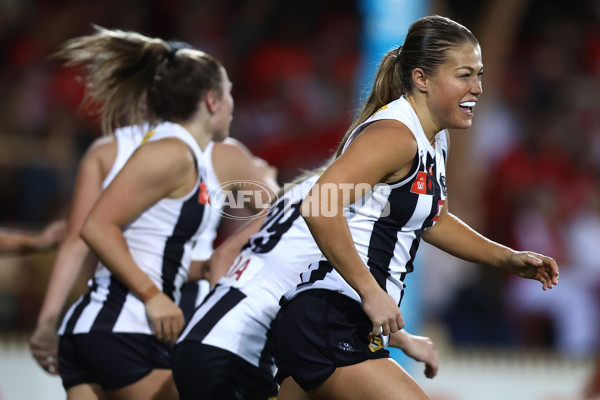 AFLW 2024 Round 01 - Sydney v Collingwood - A-53544780