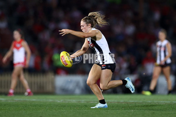 AFLW 2024 Round 01 - Sydney v Collingwood - A-53544792