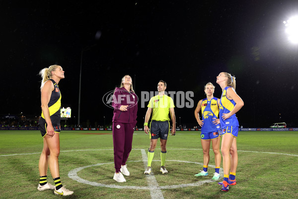 AFLW 2024 Round 01 - West Coast v Richmond - A-53547607
