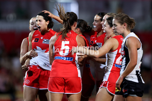 AFLW 2024 Round 01 - Sydney v Collingwood - A-53550408