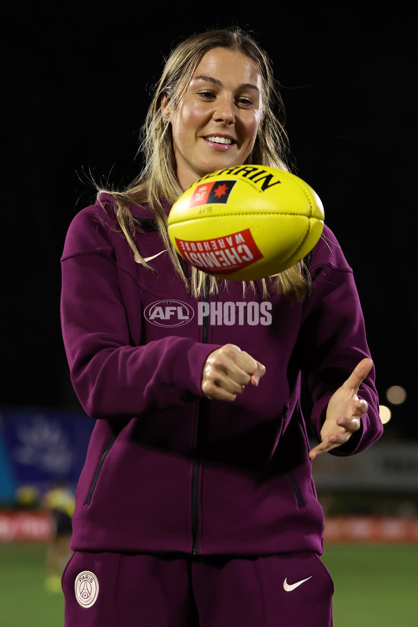 AFLW 2024 Round 01 - West Coast v Richmond - A-53550420