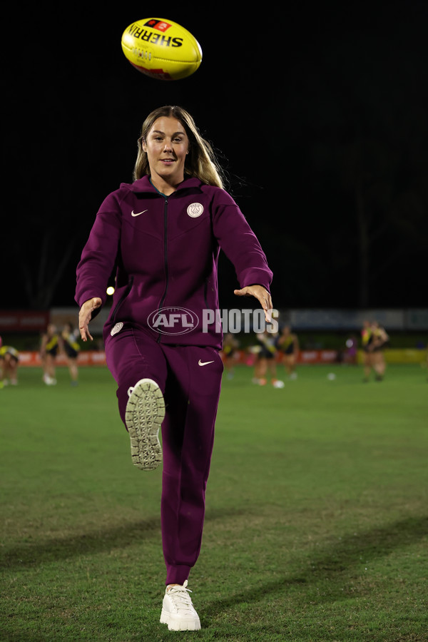 AFLW 2024 Round 01 - West Coast v Richmond - A-53550422