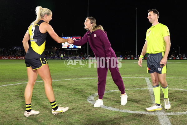 AFLW 2024 Round 01 - West Coast v Richmond - A-53553473