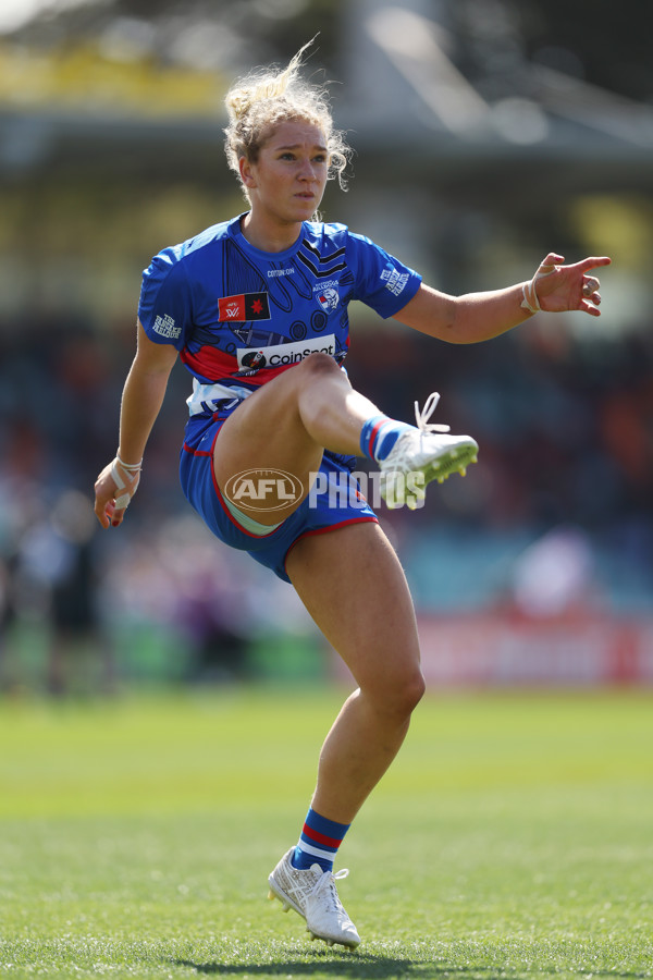 AFLW 2024 Round 01 - GWS v Western Bulldogs - A-53553526