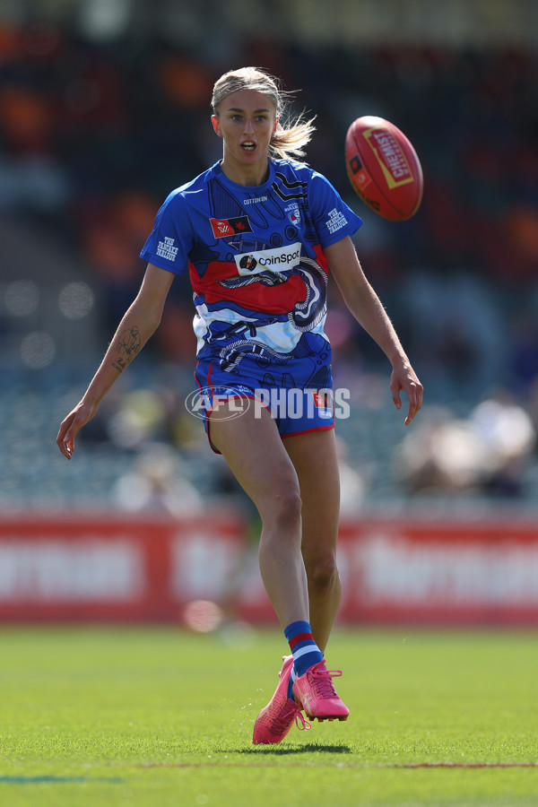 AFLW 2024 Round 01 - GWS v Western Bulldogs - A-53553528