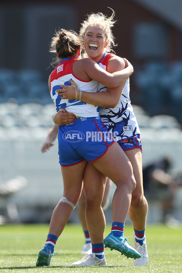 AFLW 2024 Round 01 - GWS v Western Bulldogs - A-53556604