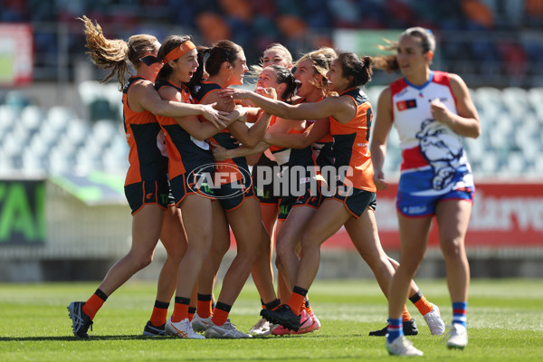 AFLW 2024 Round 01 - GWS v Western Bulldogs - A-53556675