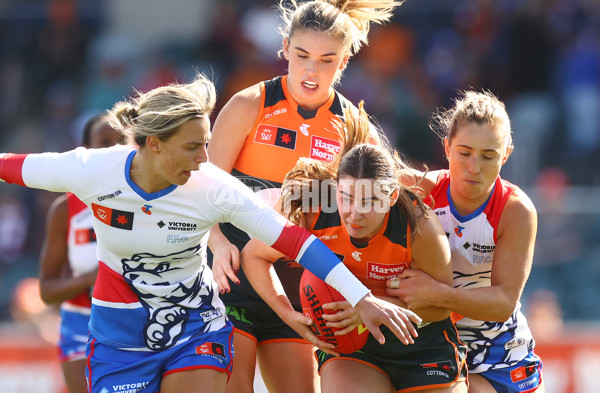 AFLW 2024 Round 01 - GWS v Western Bulldogs - A-53559683