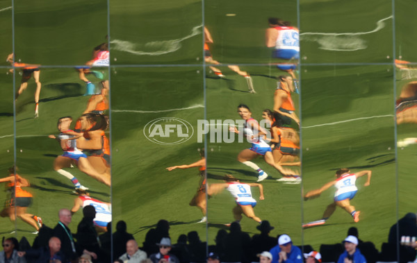 AFLW 2024 Round 01 - GWS v Western Bulldogs - A-53559777