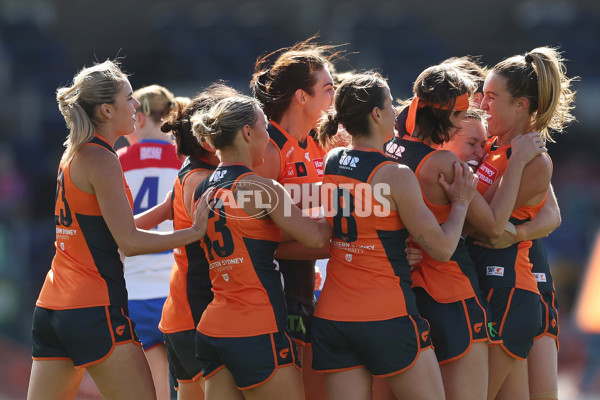 AFLW 2024 Round 01 - GWS v Western Bulldogs - A-53562169