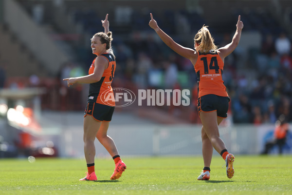 AFLW 2024 Round 01 - GWS v Western Bulldogs - A-53563134