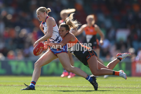 AFLW 2024 Round 01 - GWS v Western Bulldogs - A-53563137