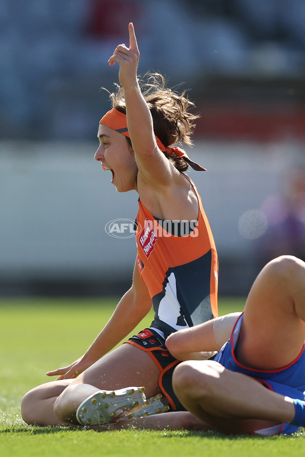 AFLW 2024 Round 01 - GWS v Western Bulldogs - A-53563145