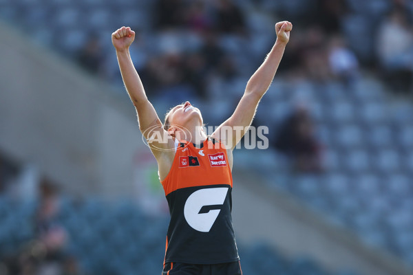 AFLW 2024 Round 01 - GWS v Western Bulldogs - A-53563184