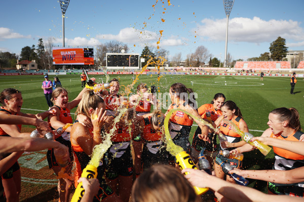 AFLW 2024 Round 01 - GWS v Western Bulldogs - A-53563189