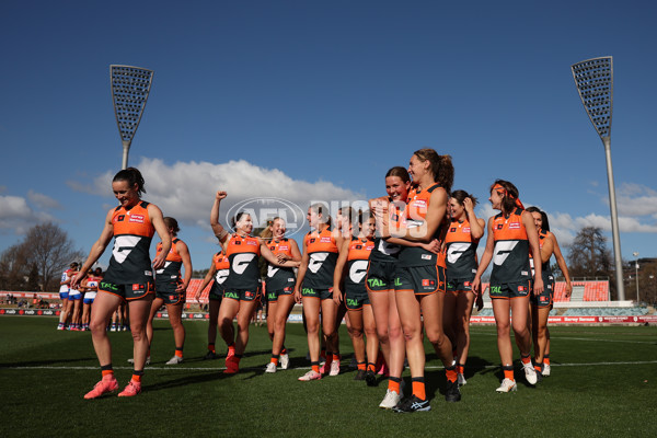 AFLW 2024 Round 01 - GWS v Western Bulldogs - A-53563194