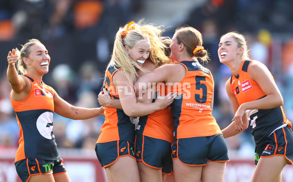 AFLW 2024 Round 01 - GWS v Western Bulldogs - A-53563207