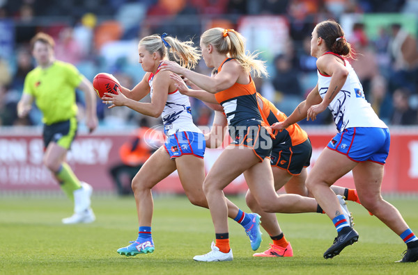 AFLW 2024 Round 01 - GWS v Western Bulldogs - A-53563225