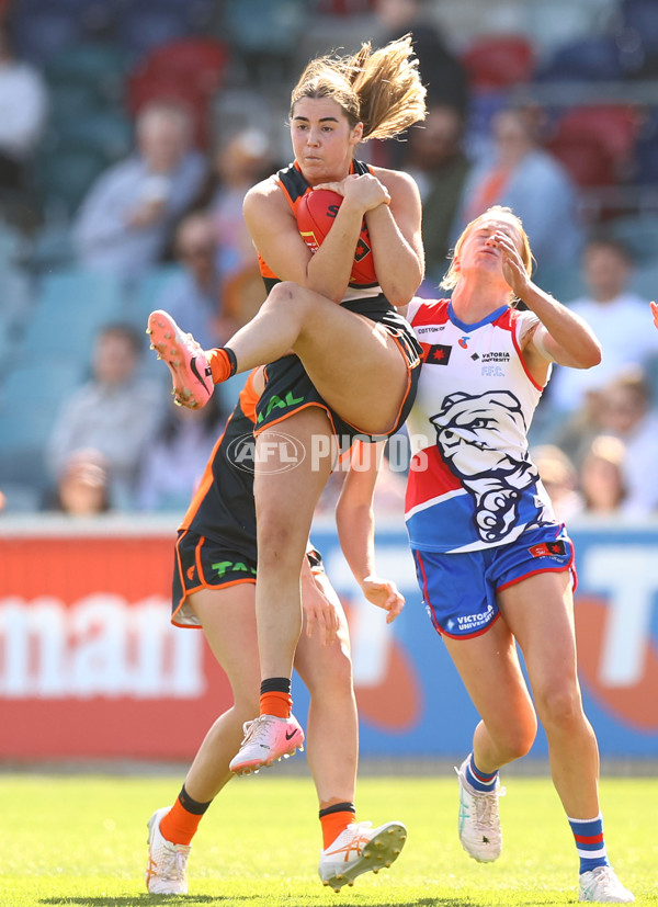 AFLW 2024 Round 01 - GWS v Western Bulldogs - A-53565355