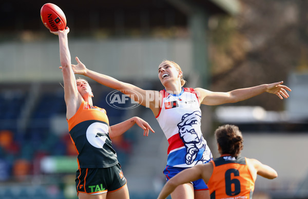 AFLW 2024 Round 01 - GWS v Western Bulldogs - A-53565757