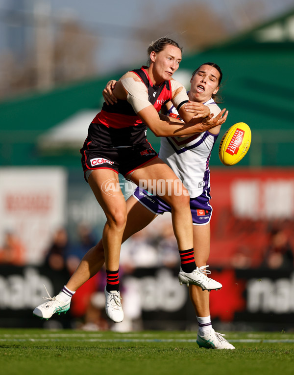 AFLW 2024 Round 01 - Essendon v Fremantle - A-53565850