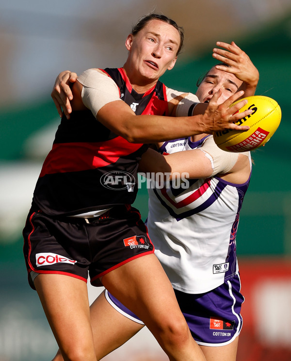 AFLW 2024 Round 01 - Essendon v Fremantle - A-53568095